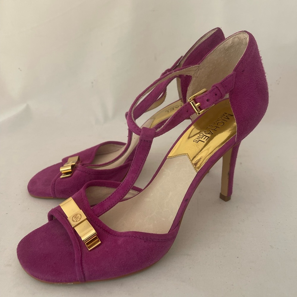 MICHAEL Michael Kors Fuchsia Suede T-Strap Heels with Gold Hardware